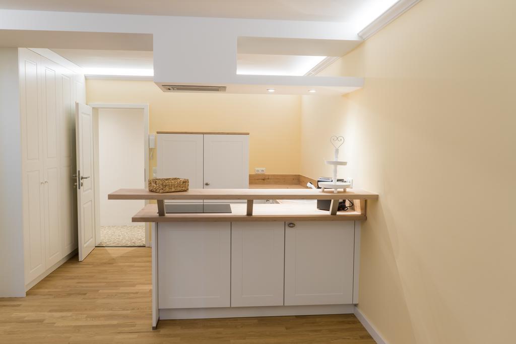 Hotel Haus Broichtal Alsdorf Buitenkant foto